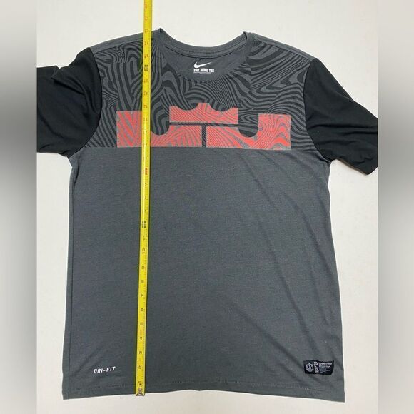 Nike Lebron James Court Vision Men’s Gray|Black Dri Fit Shirt Sz M - Picture 3 of 13